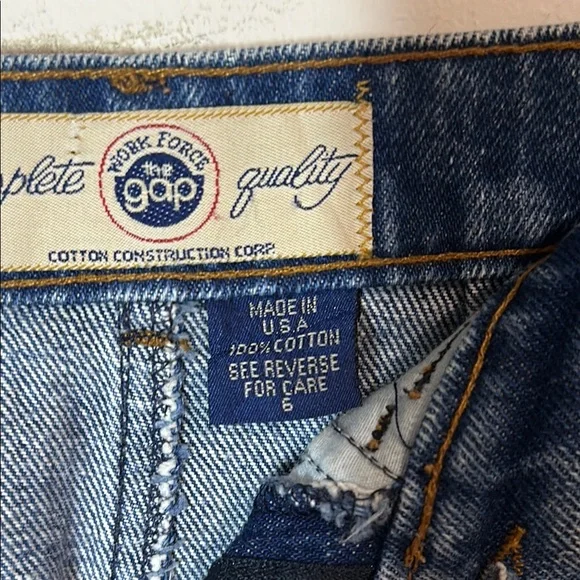 Vintage 90’s GAP Classic Blue Denim Pencil Skirt - Picture 3 of 7